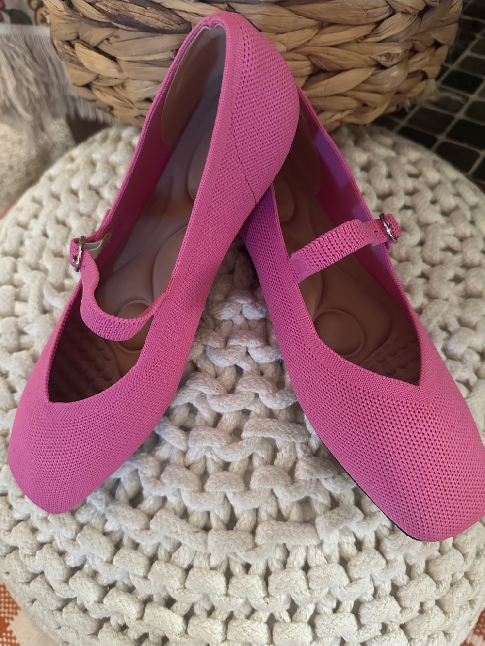 Women’s Pink Mesh Mary Jane Flats